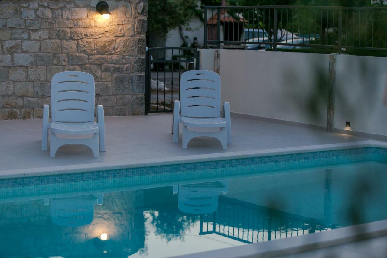 Seaside Villa Mia Trogir Exterior foto