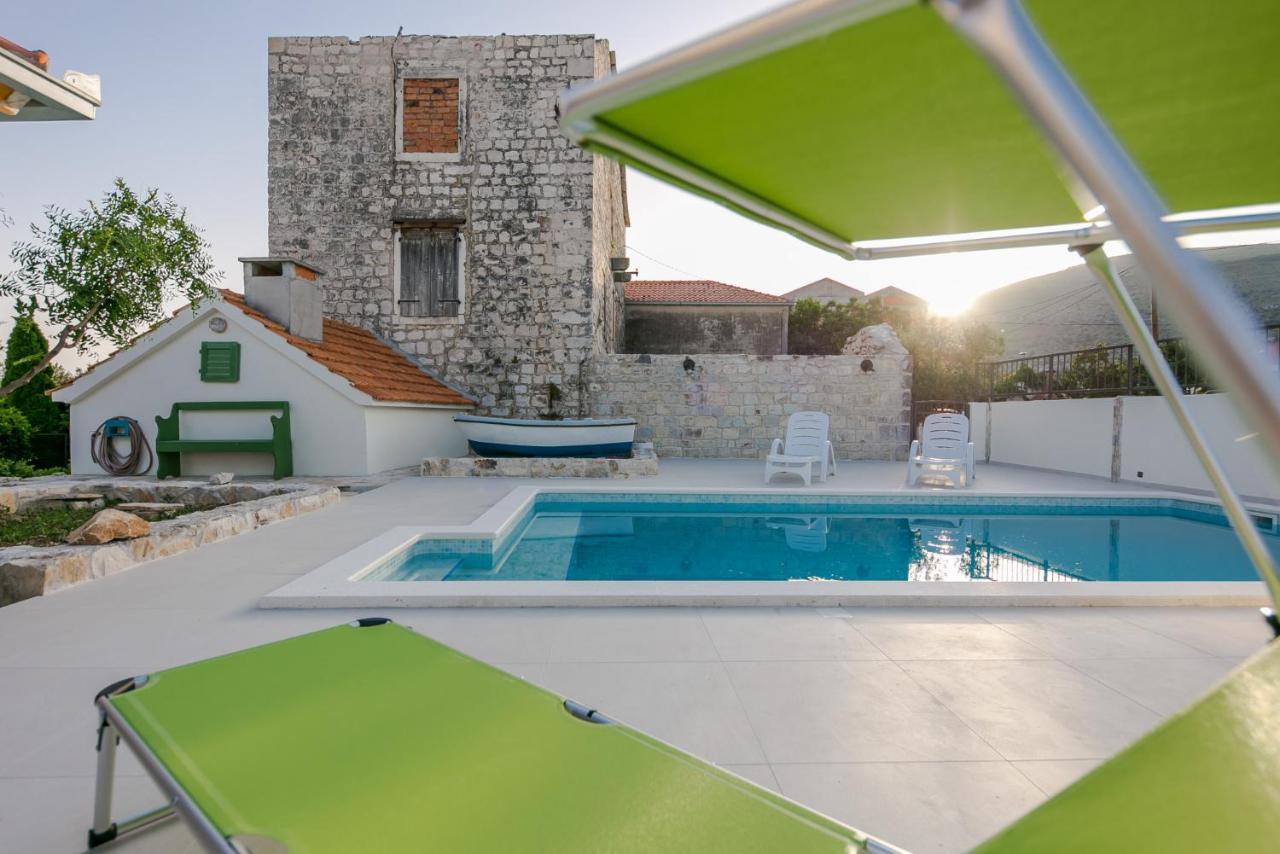 Seaside Villa Mia Trogir Exterior foto